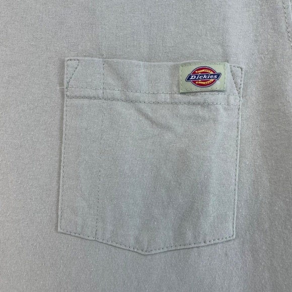 Dickies T-Shirt Women’s Medium Light Green Heavyweight Pocket - Picture 10 of 12